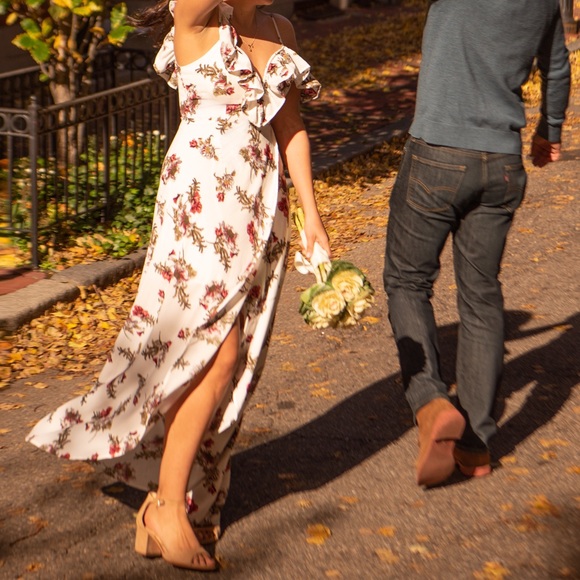 Floral Maxi Dress- like new - Picture 1 of 7